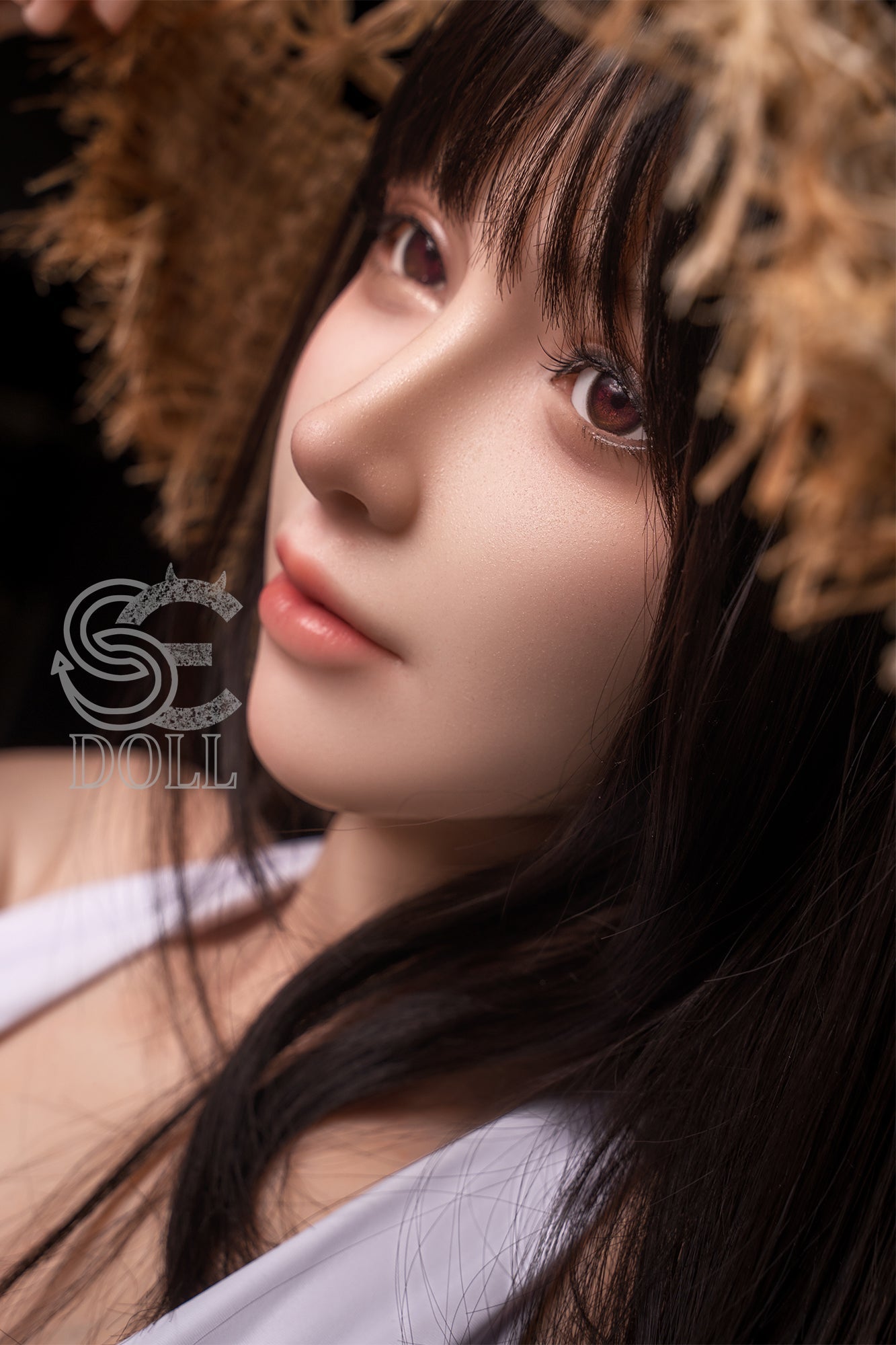SEDOLL Annie face close up beautiful brunette