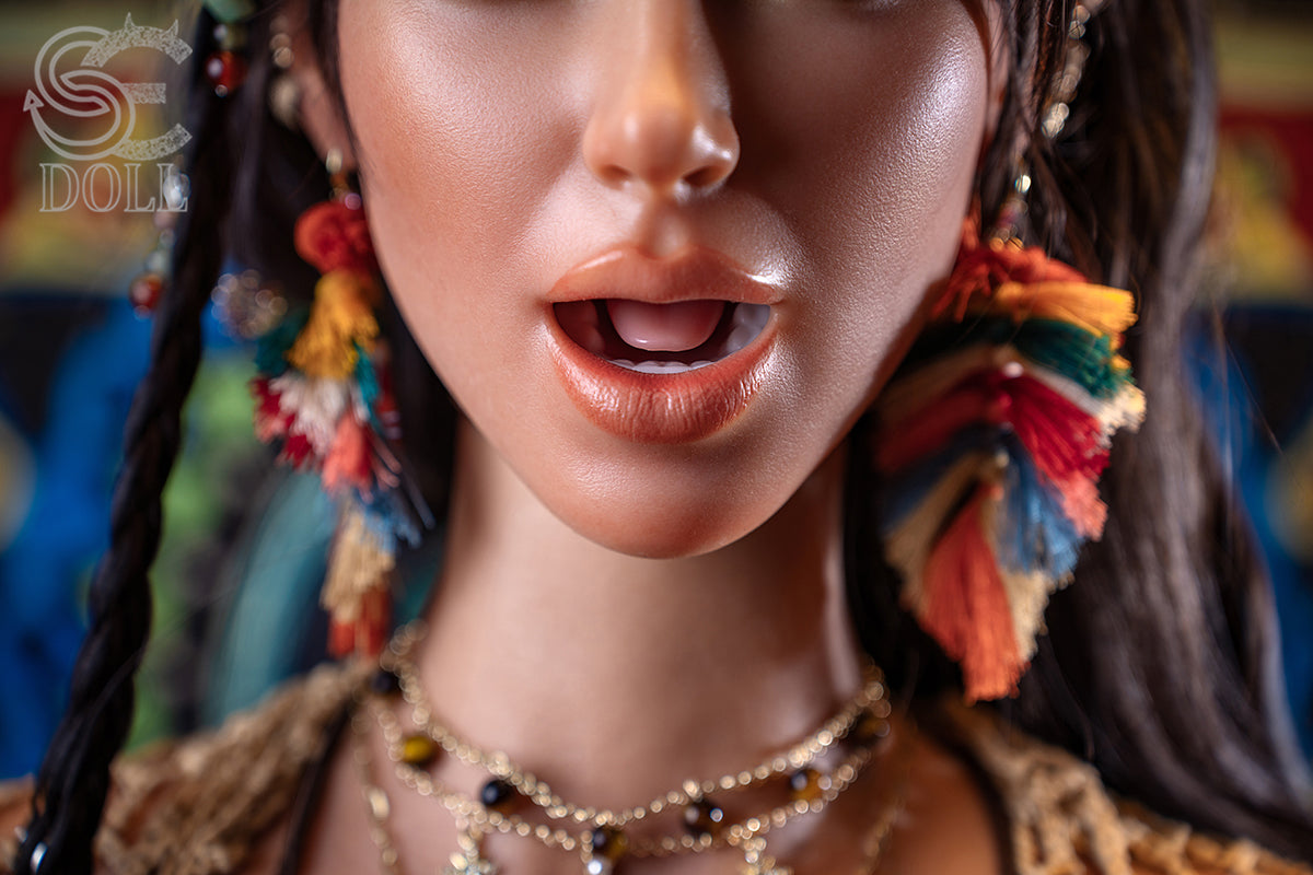 SEDOLL Arianna face close up mouth lips teeth 