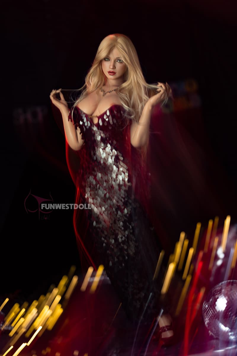 FunWestDoll lyra Silicone sexdoll in black dress far away